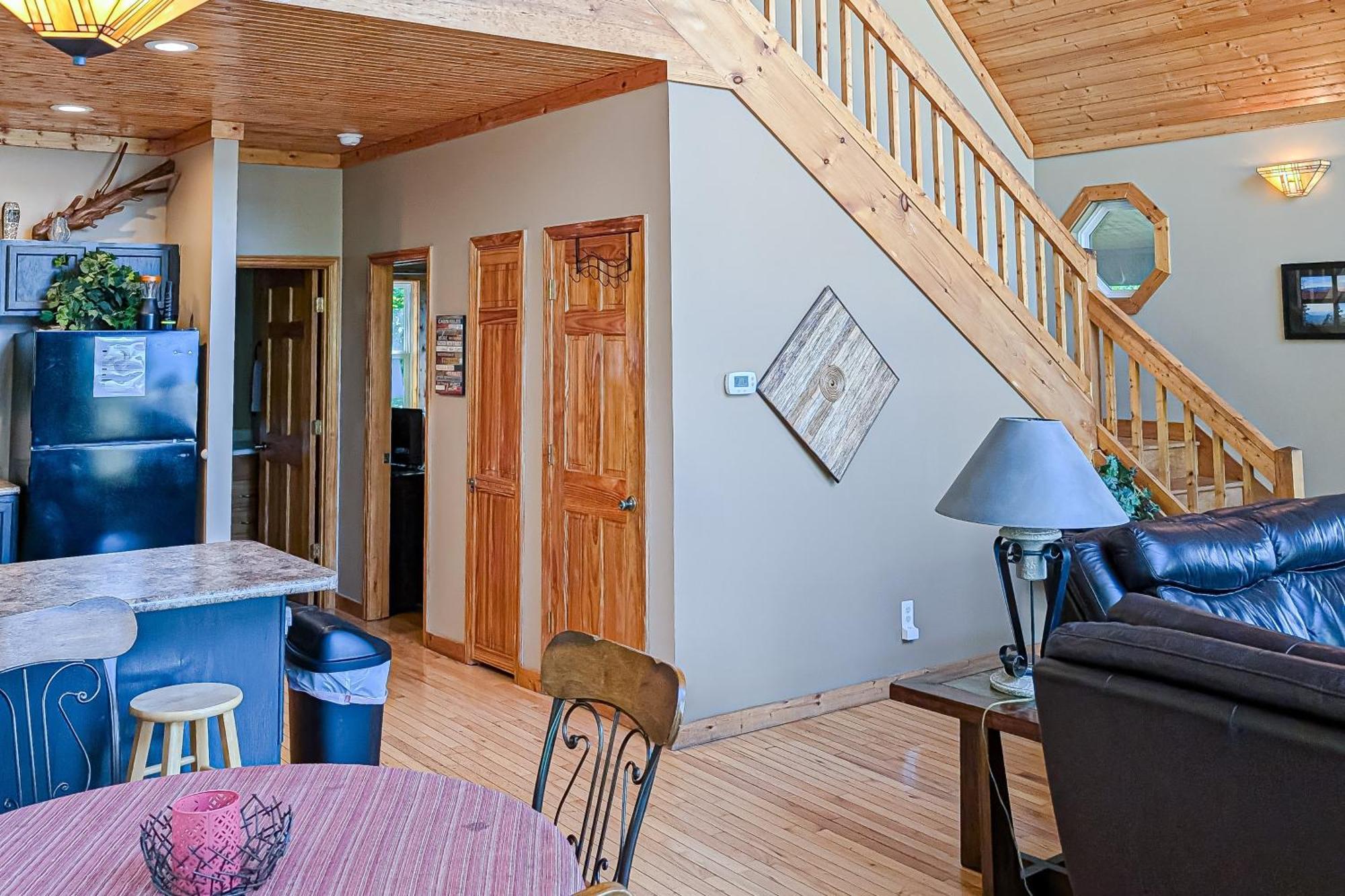 2 Bed 2 Bath Vacation In Bryson