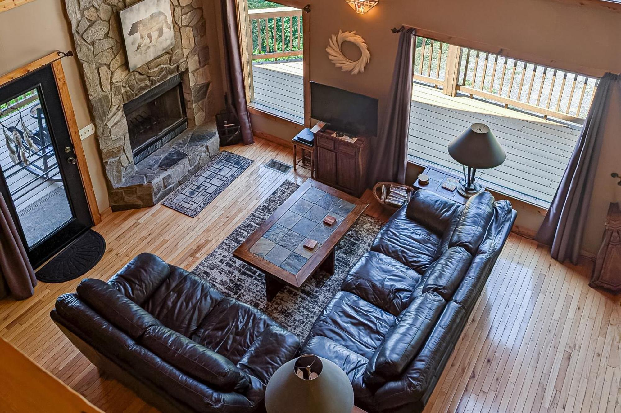2 Bed 2 Bath Vacation In Bryson Holiday home