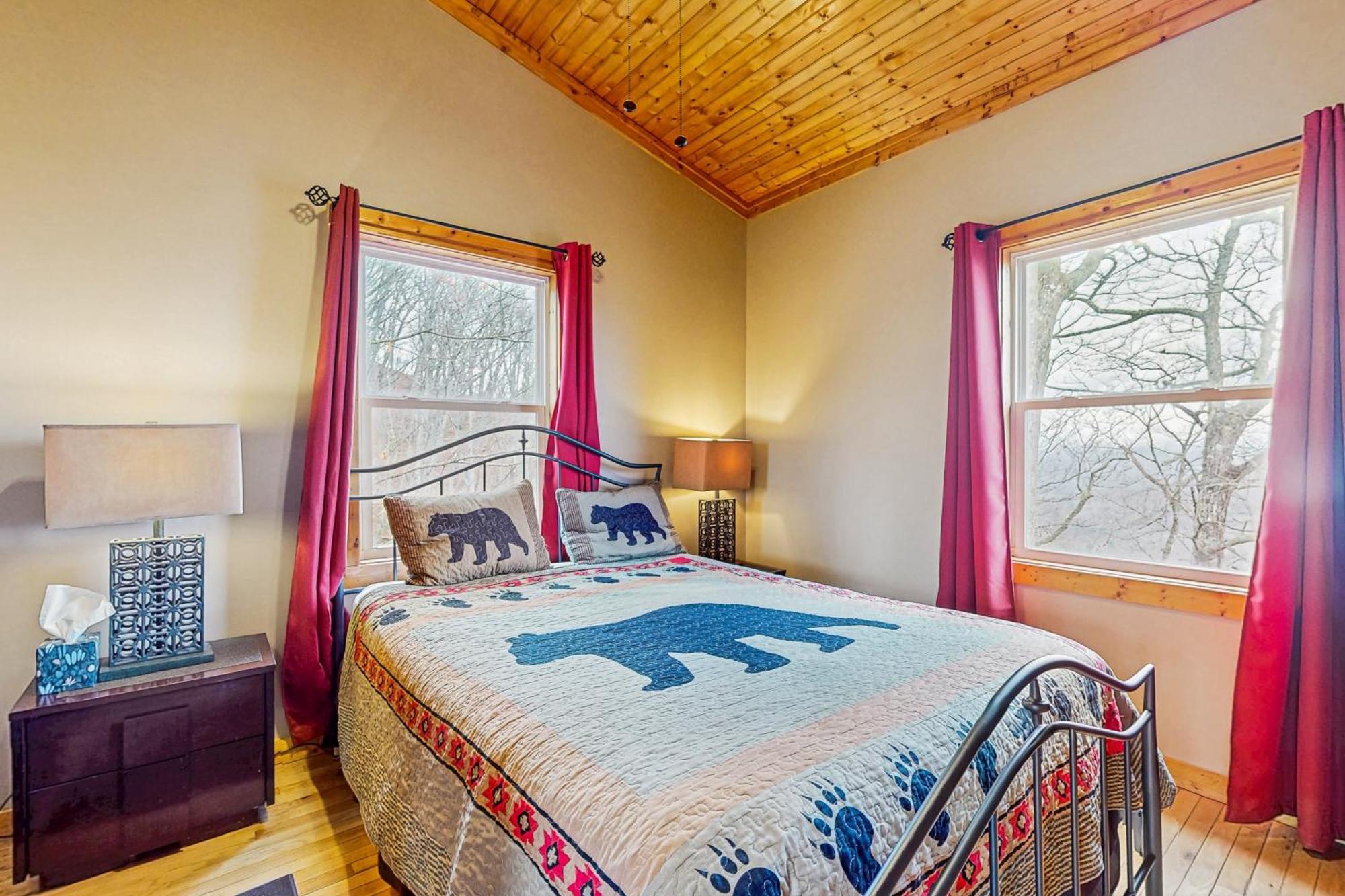 2 Bed 2 Bath Vacation In Bryson * Bryson City